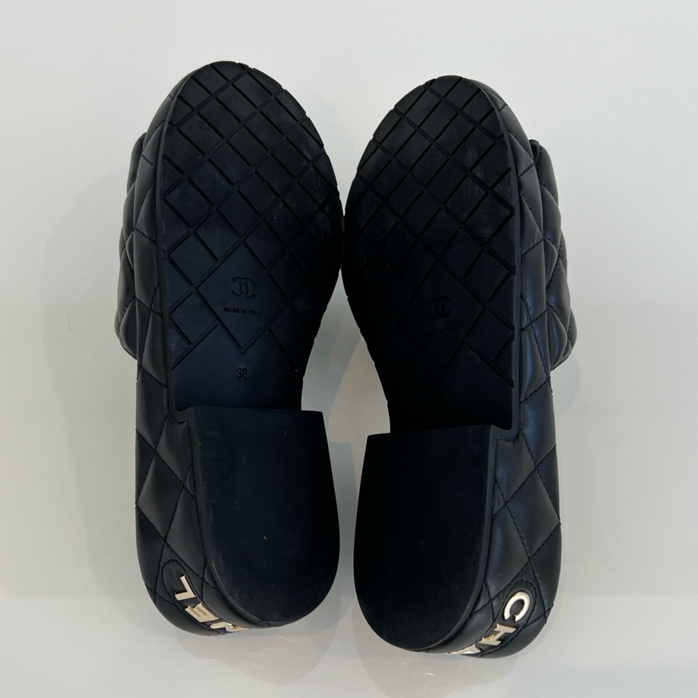 CHANEL 23C BLACK LEATHER PLATFORM SLIDE SANDALS SIZE IT 38 / US 8 - Picture 15 of 15